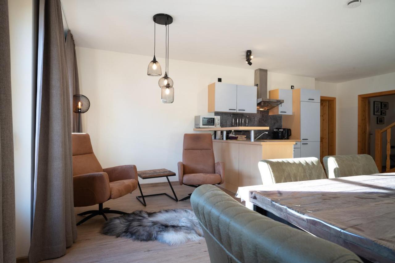 Landhaus Lodges Kaprun By We Rent Pokój zdjęcie