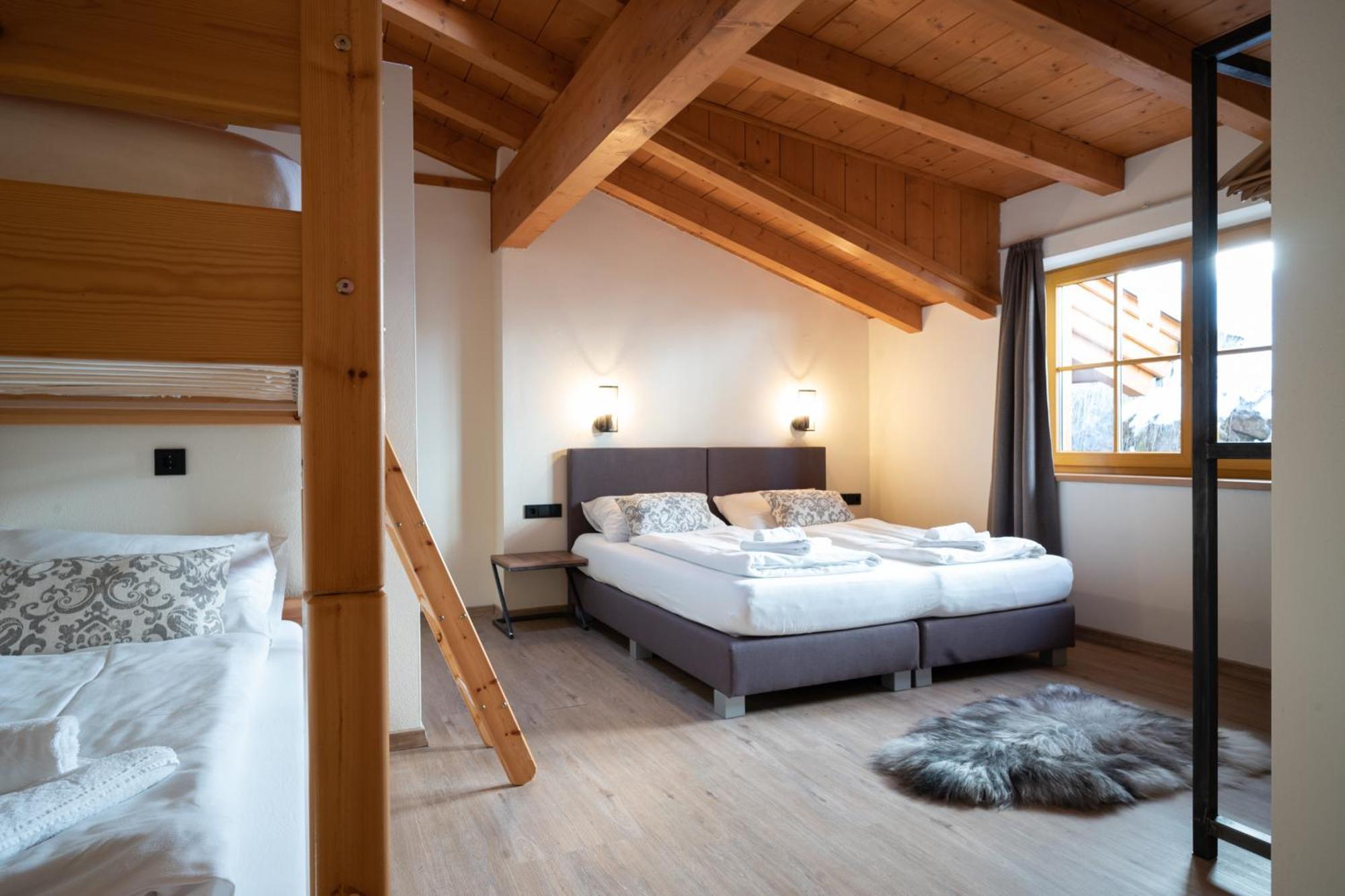 Landhaus Lodges Kaprun By We Rent Pokój zdjęcie